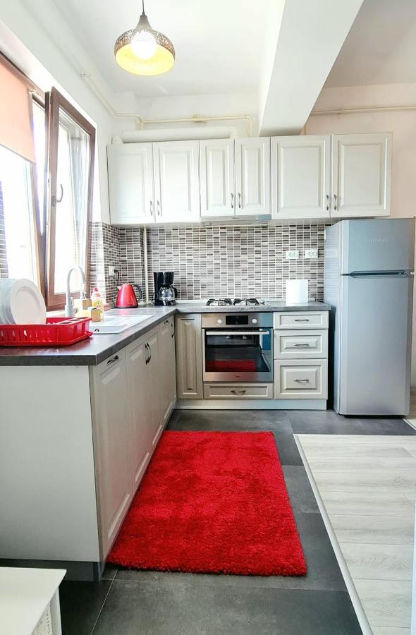 Palas View Apartments Near Palas Mall ياش المظهر الخارجي الصورة