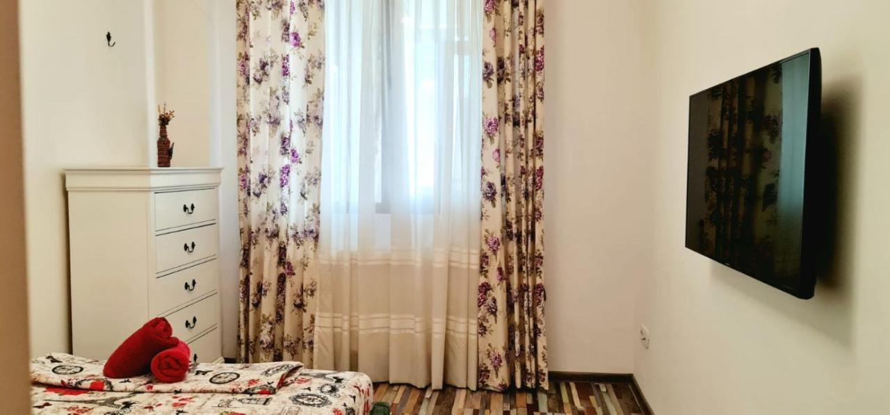Palas View Apartments Near Palas Mall ياش المظهر الخارجي الصورة